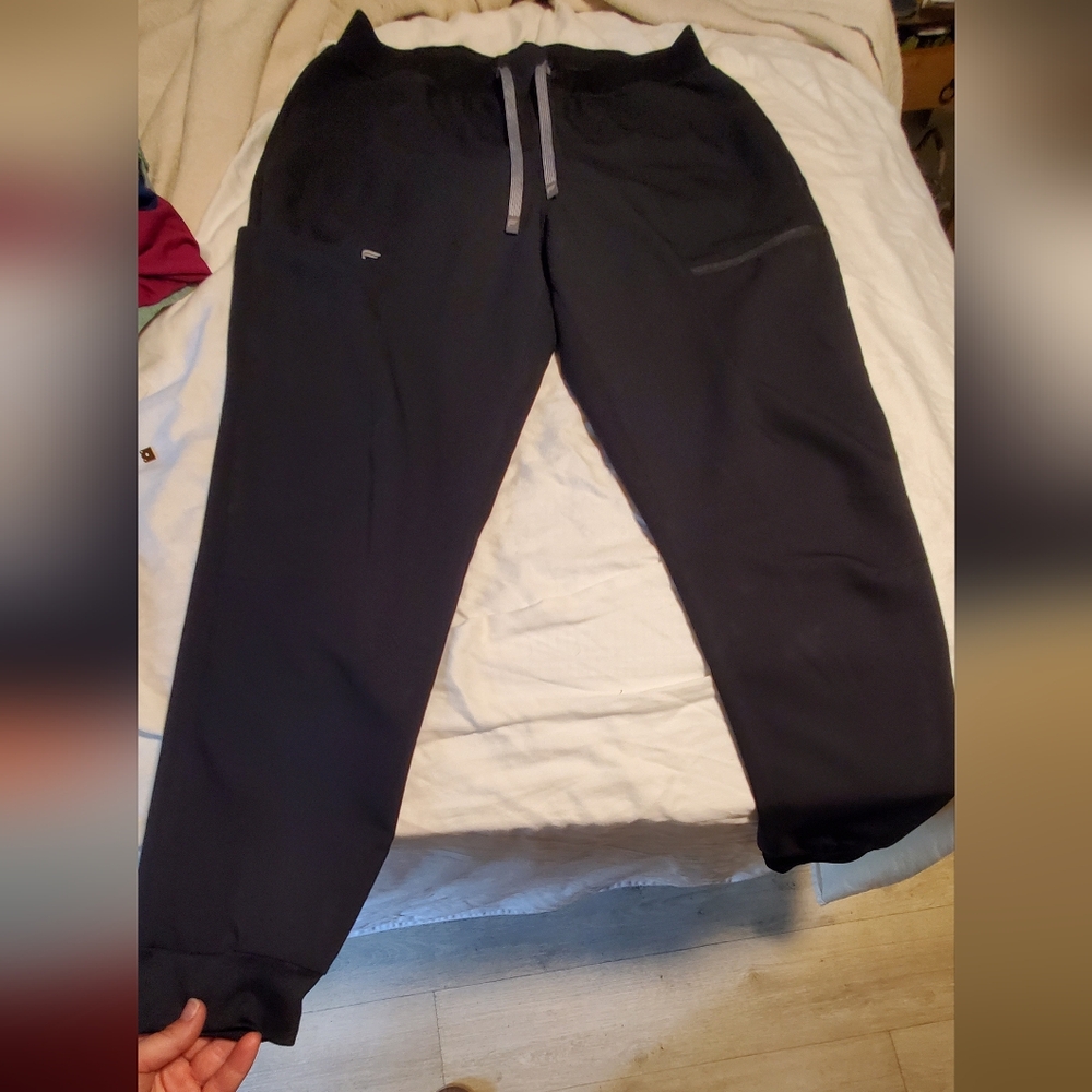Fabletics Black Track/Scrub Pants for Effortless Style